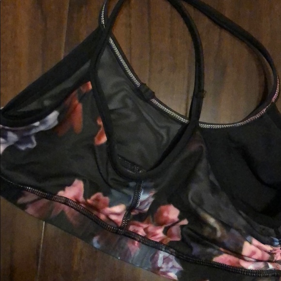 Lululemon Floral Printed Bra - Picture 5 of 5
